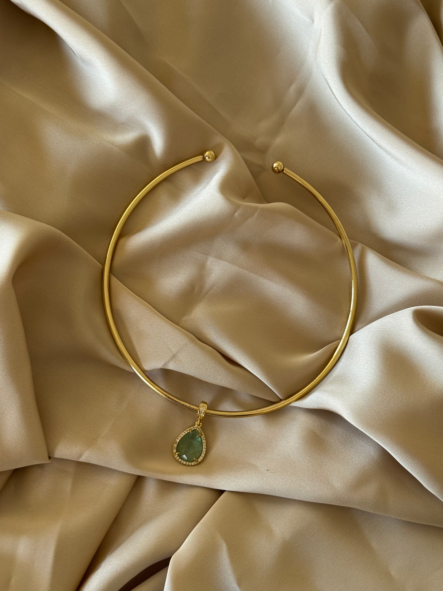 HALO PREHNITE