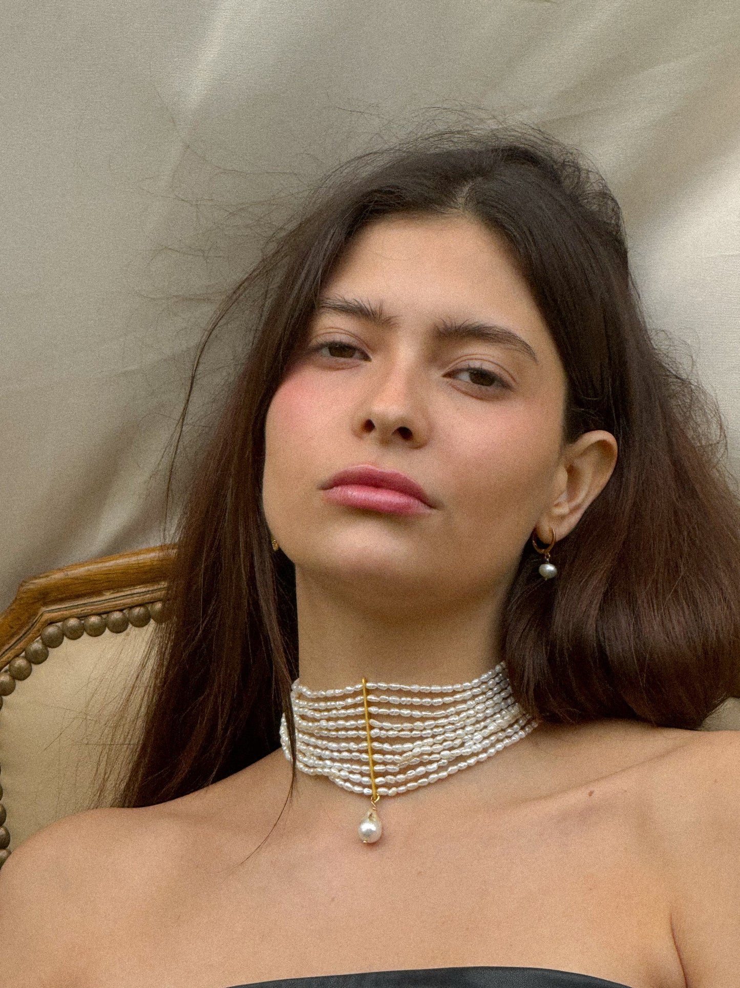 CROWN OF PEARLS CHOKER