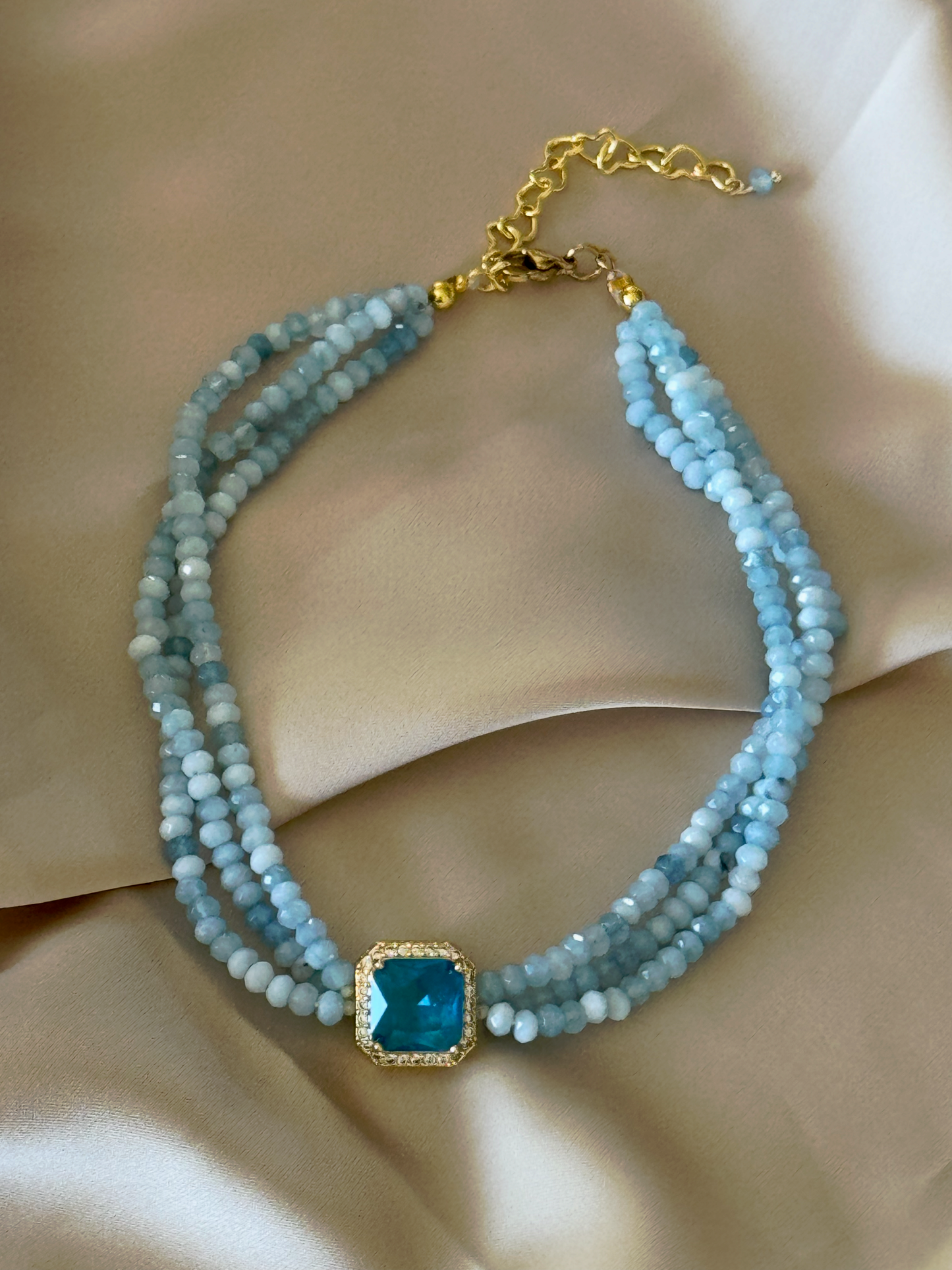 MARE CHOKER