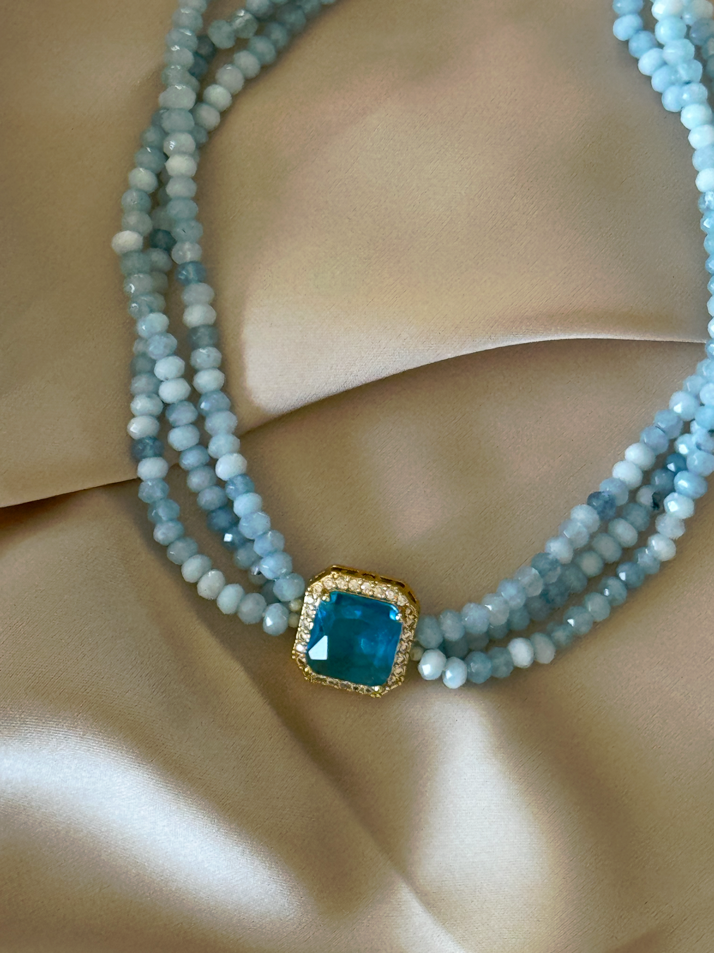 MARE CHOKER