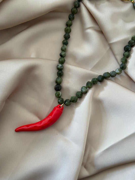 PEPERONCINO AGATE NECKLACE