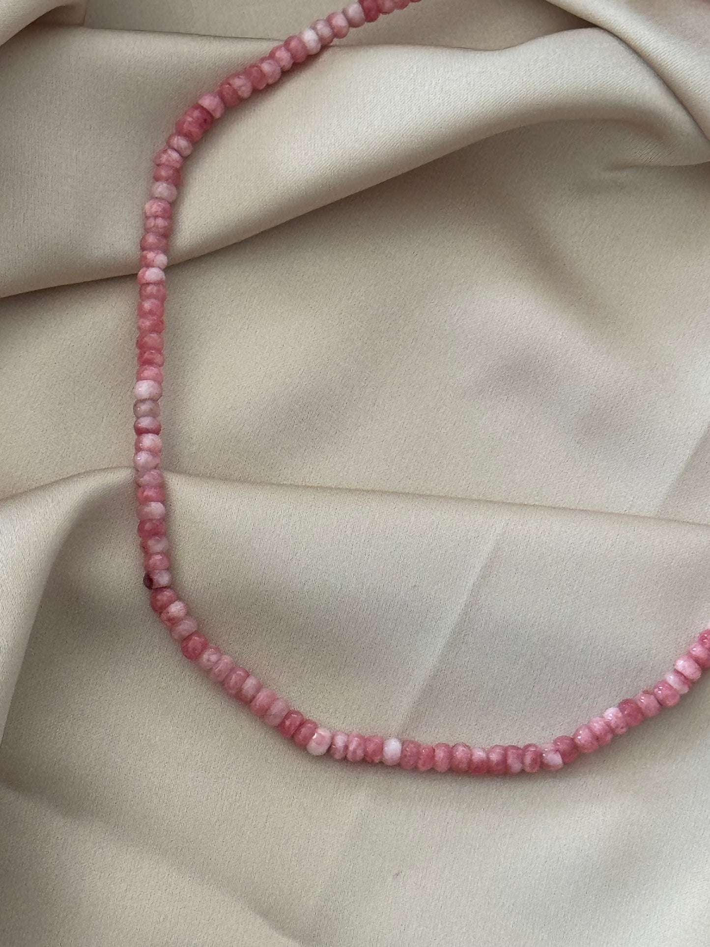PINK JADE NECKLACE