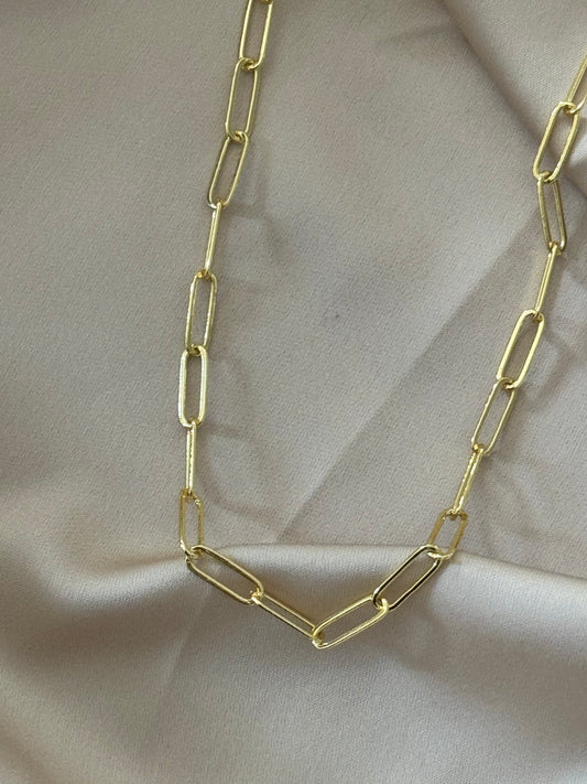 OVAL NECKLACE