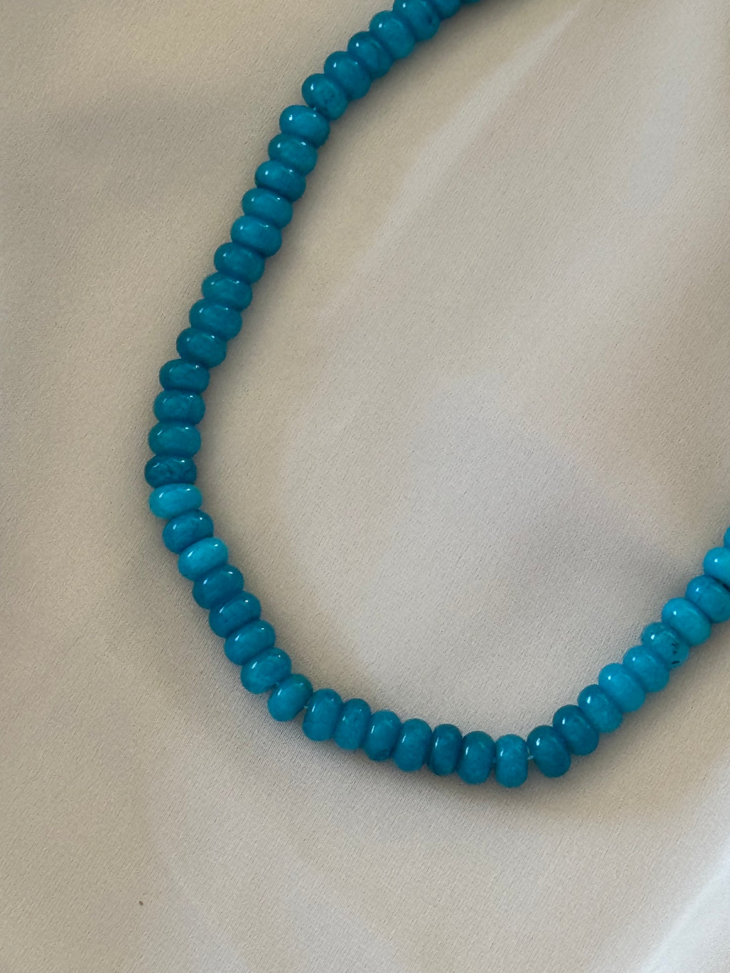 OCEAN BLUE NECKLACE