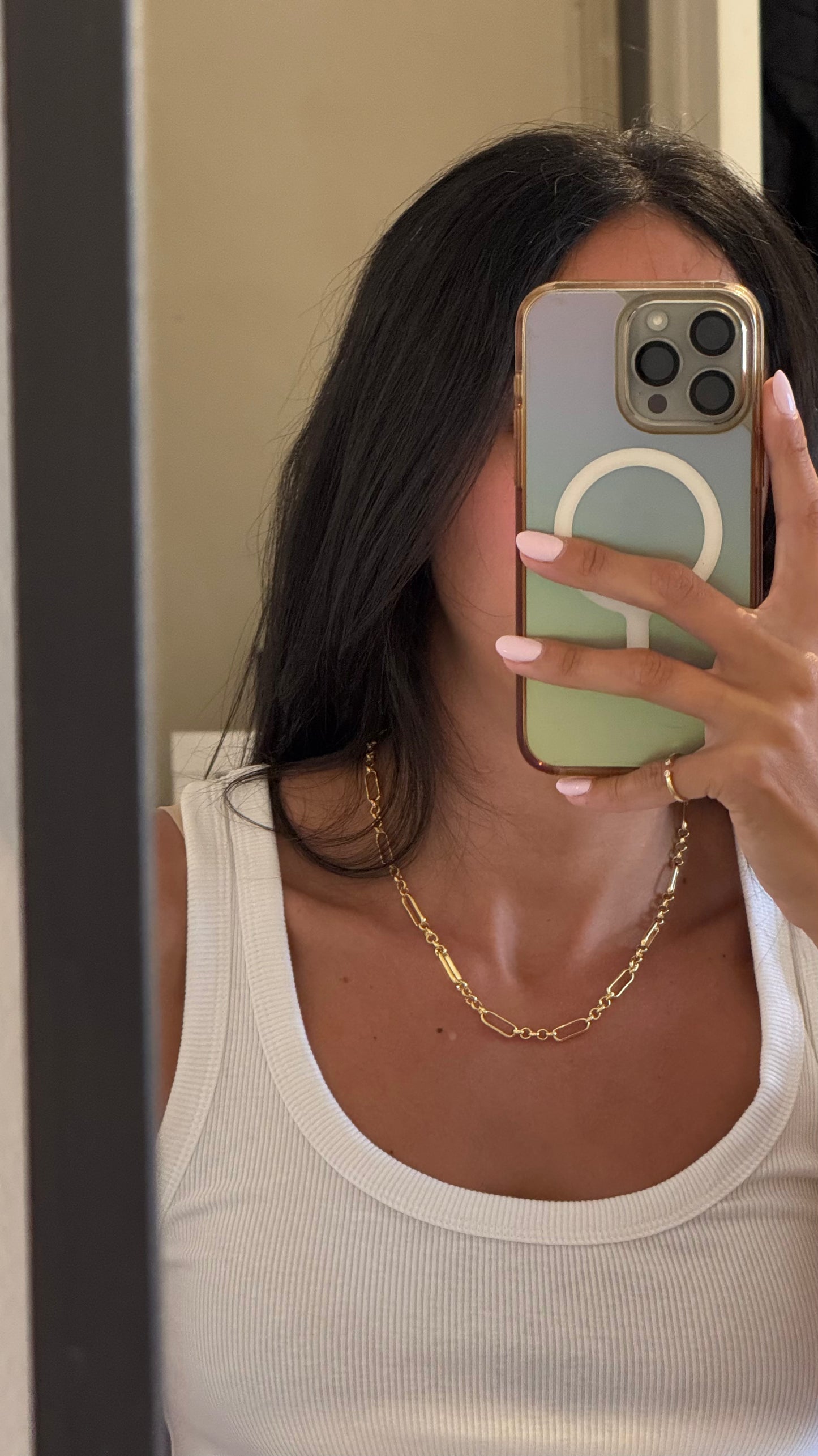 OVAL-Y NECKLACE