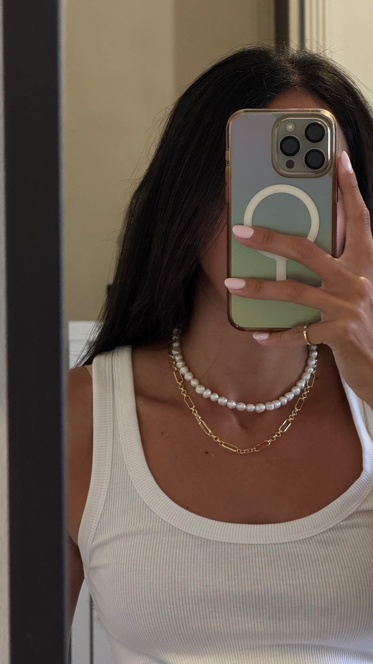OVAL-Y NECKLACE